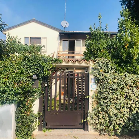 Casa Mati Apartment Altedo